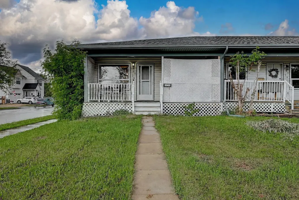 10036 107 Avenue Grande Prairie AB T8V 1L7