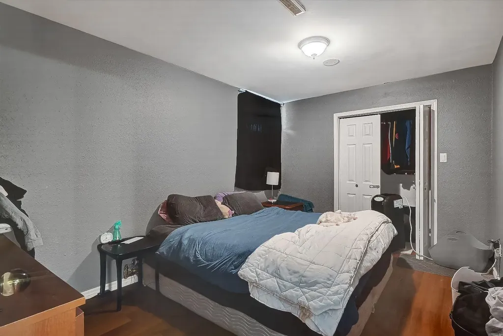 10036 107 Avenue Grande Prairie AB T8V 1L7