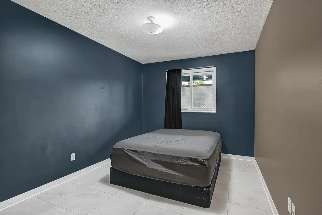 10036 107 Avenue Grande Prairie AB T8V 1L7