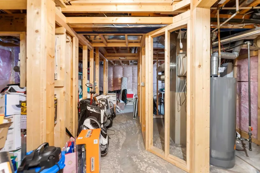 2323 Eversyde Avenue SW Calgary AB T2Y 4S4
