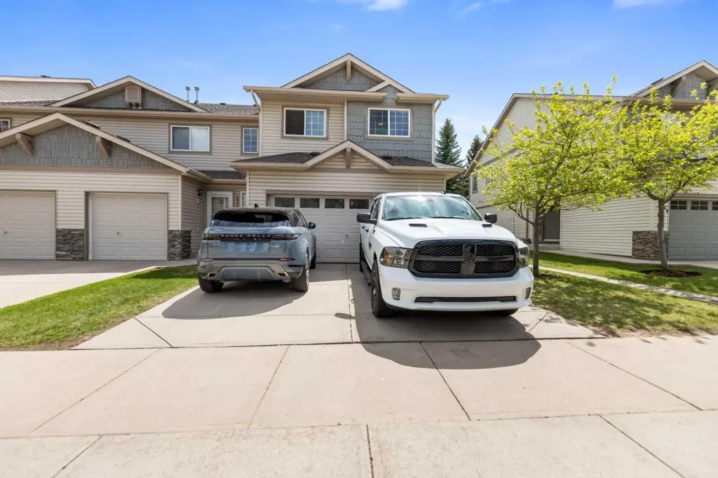 2323 Eversyde Avenue SW Calgary AB T2Y 4S4