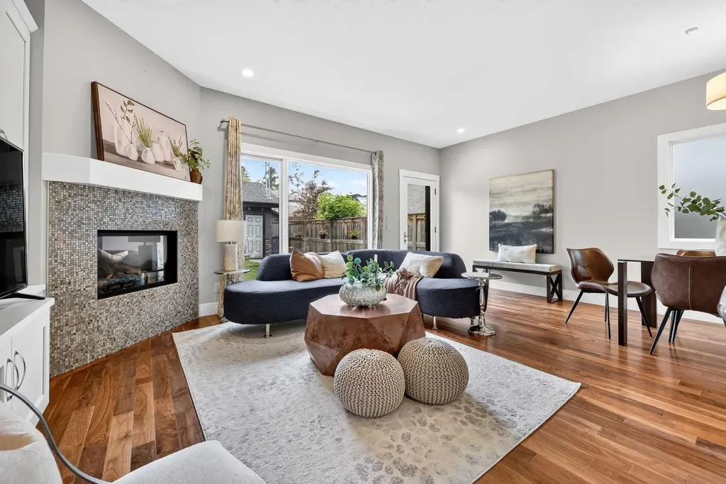 536 53 Avenue SW Calgary AB T2V 0B9
