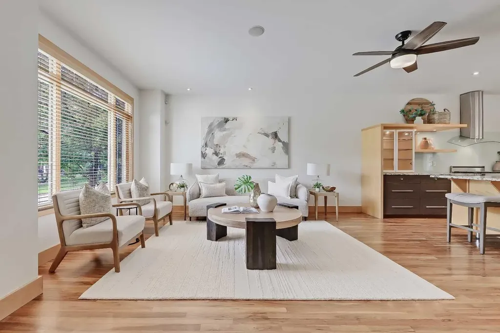17 Somme Boulevard SW Calgary AB T2T 6K7