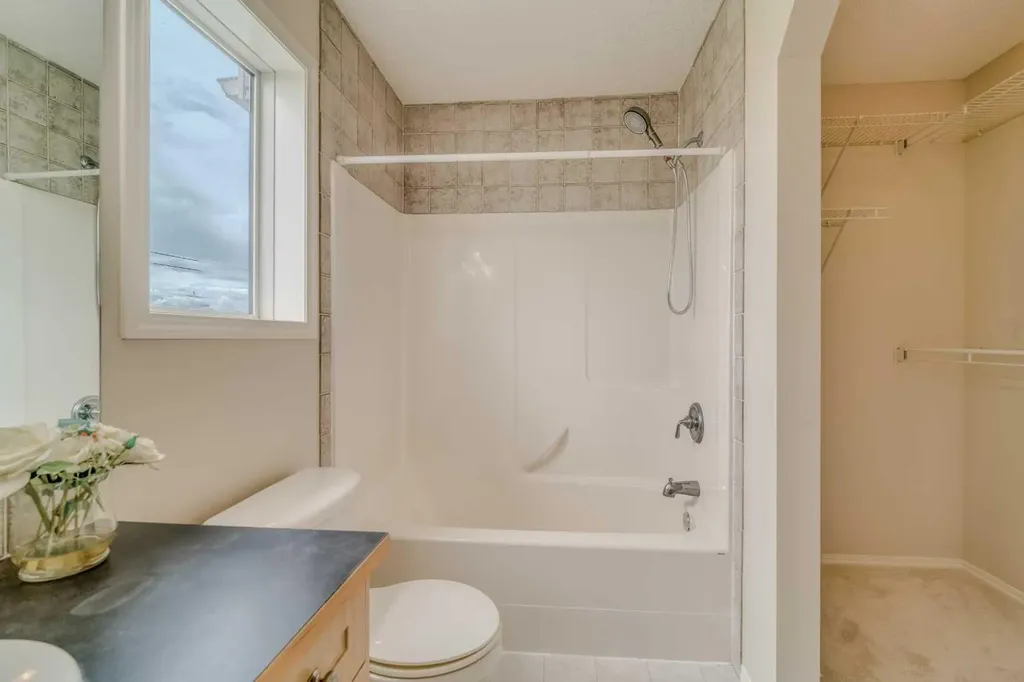 130 Somerglen Way SW Calgary AB T2Y 4B2