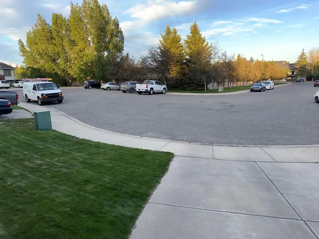 40 Micmac Court W Lethbridge AB T1K 7P9