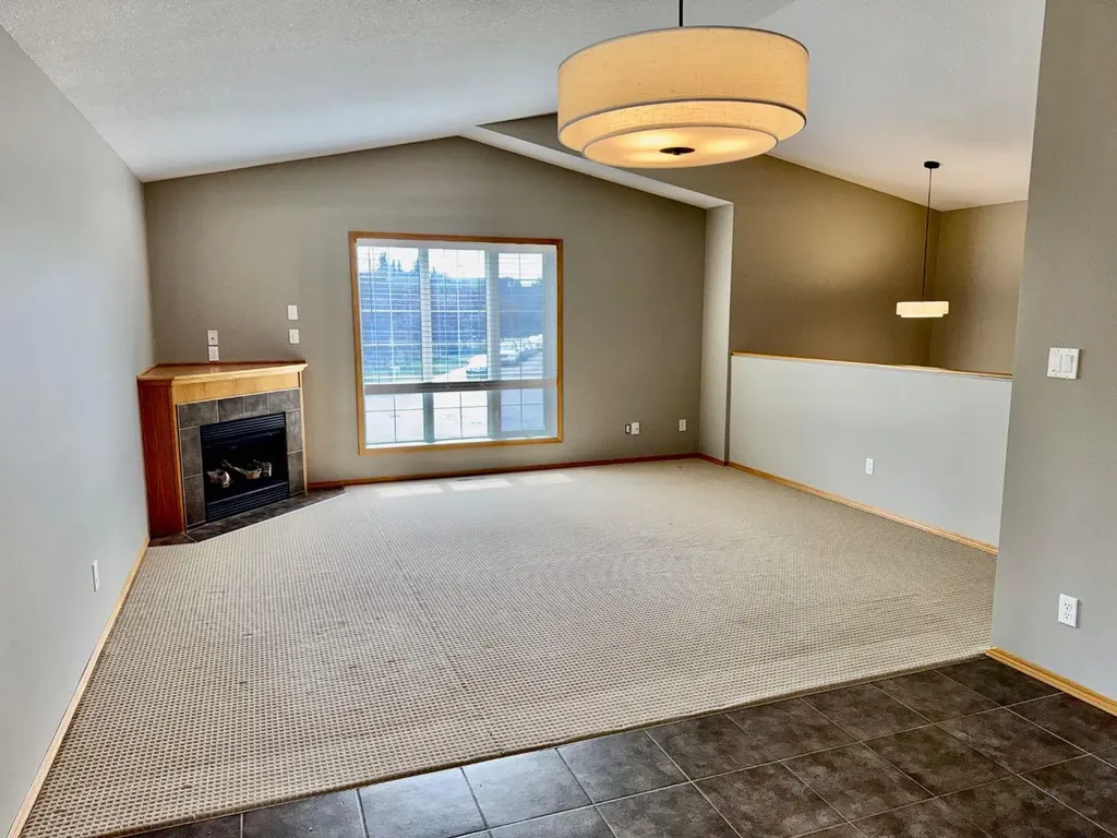 40 Micmac Court W Lethbridge AB T1K 7P9