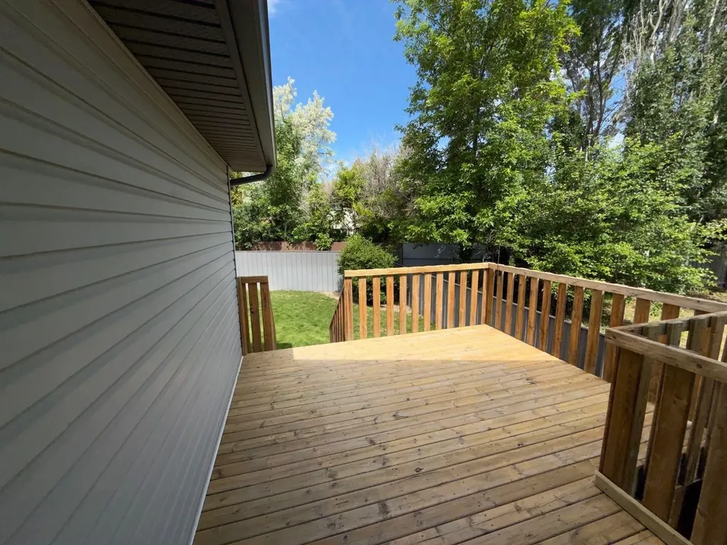 40 Micmac Court W Lethbridge AB T1K 7P9