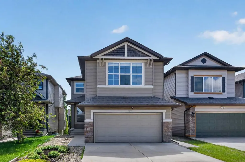 27 Pantego Avenue NW Calgary AB T3K 0C4