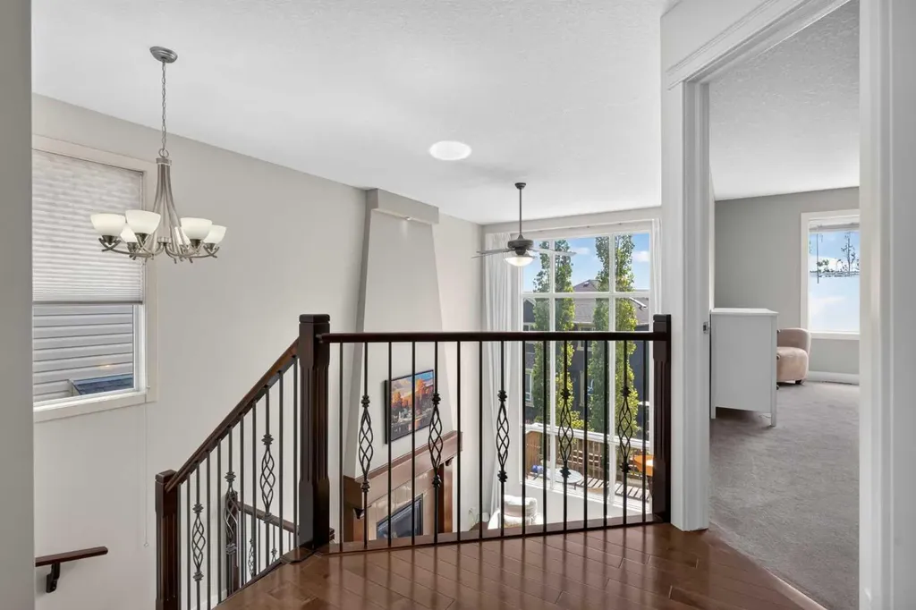 27 Pantego Avenue NW Calgary AB T3K 0C4
