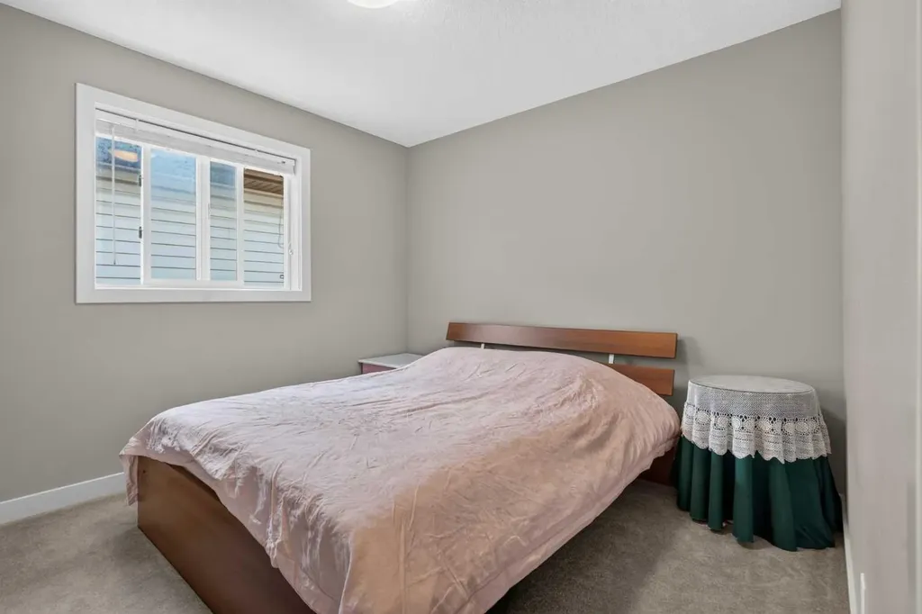 27 Pantego Avenue NW Calgary AB T3K 0C4