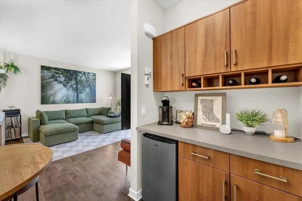 10 Auburn Bay Avenue SE Calgary AB T3M0P7