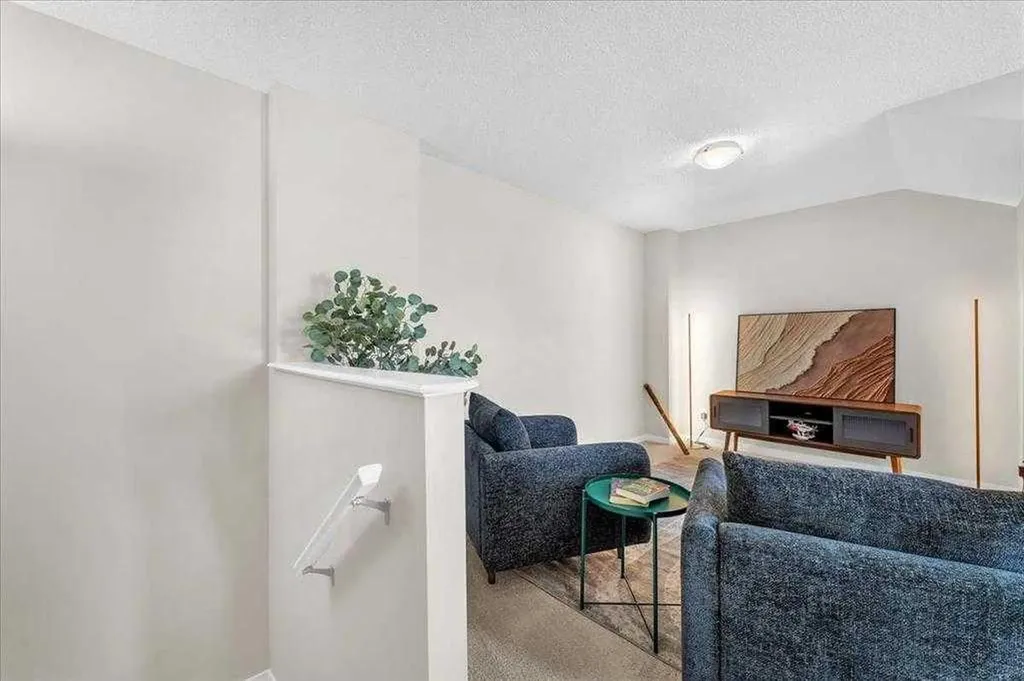 10 Auburn Bay Avenue SE Calgary AB T3M0P7
