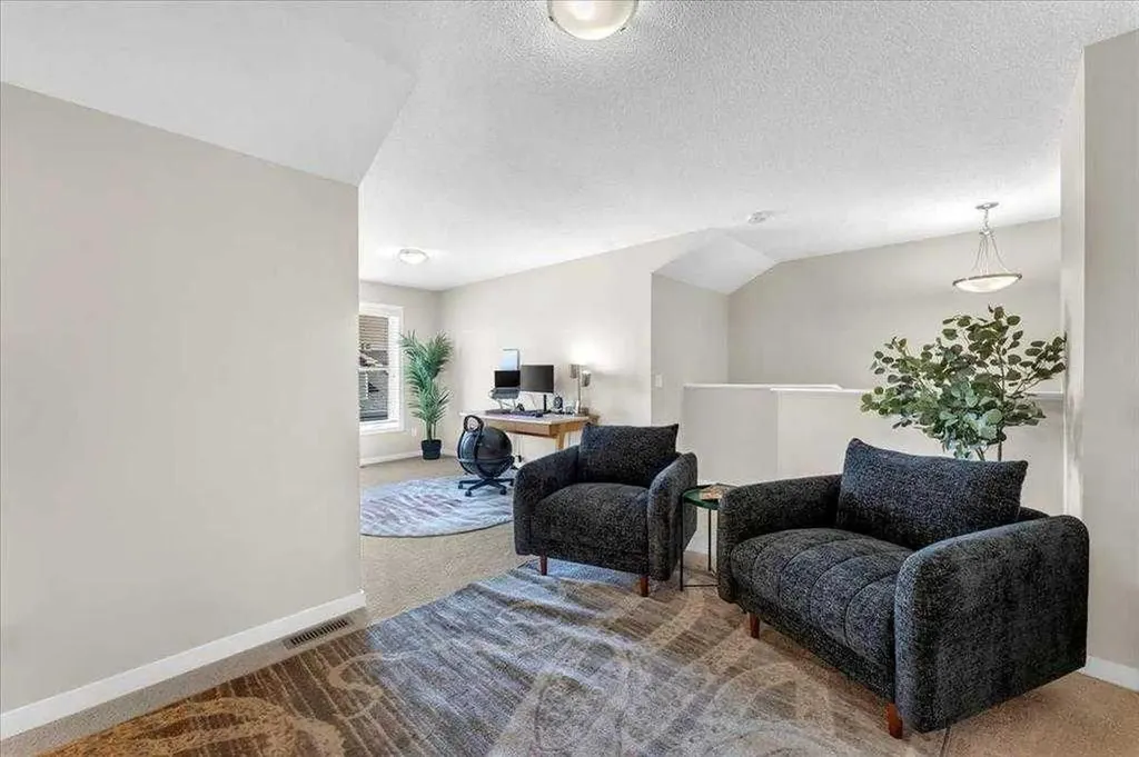 10 Auburn Bay Avenue SE Calgary AB T3M0P7