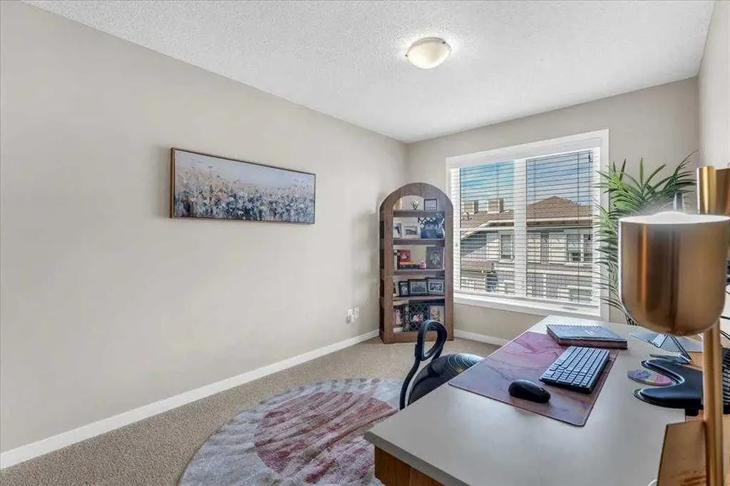 10 Auburn Bay Avenue SE Calgary AB T3M0P7