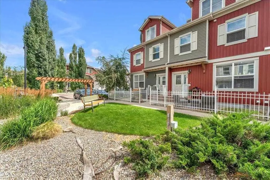 10 Auburn Bay Avenue SE Calgary AB T3M0P7