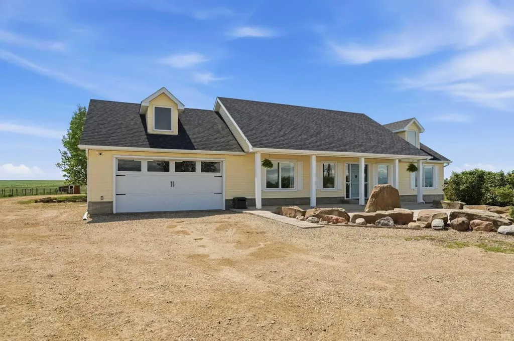 245169 Range Road 271 Rural Rocky View County AB T1Z0V9