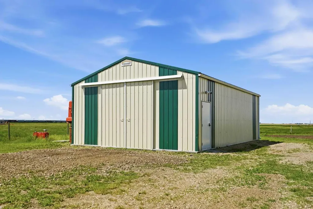245169 Range Road 271 Rural Rocky View County AB T1Z0V9