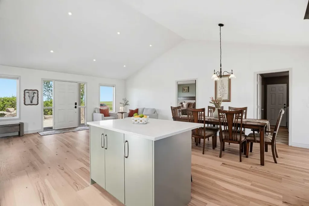 245169 Range Road 271 Rural Rocky View County AB T1Z0V9