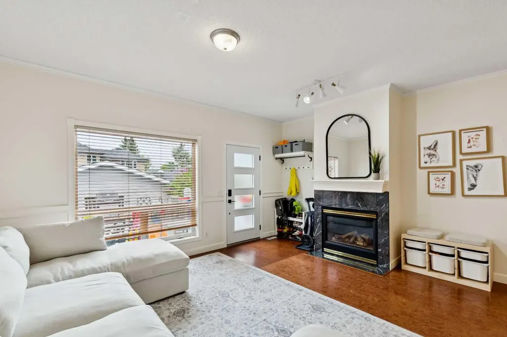 718 53 Avenue SW Calgary AB T2V0C3