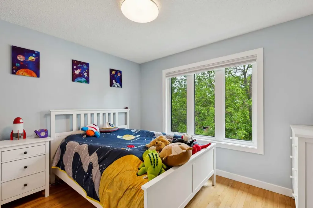 718 53 Avenue SW Calgary AB T2V0C3