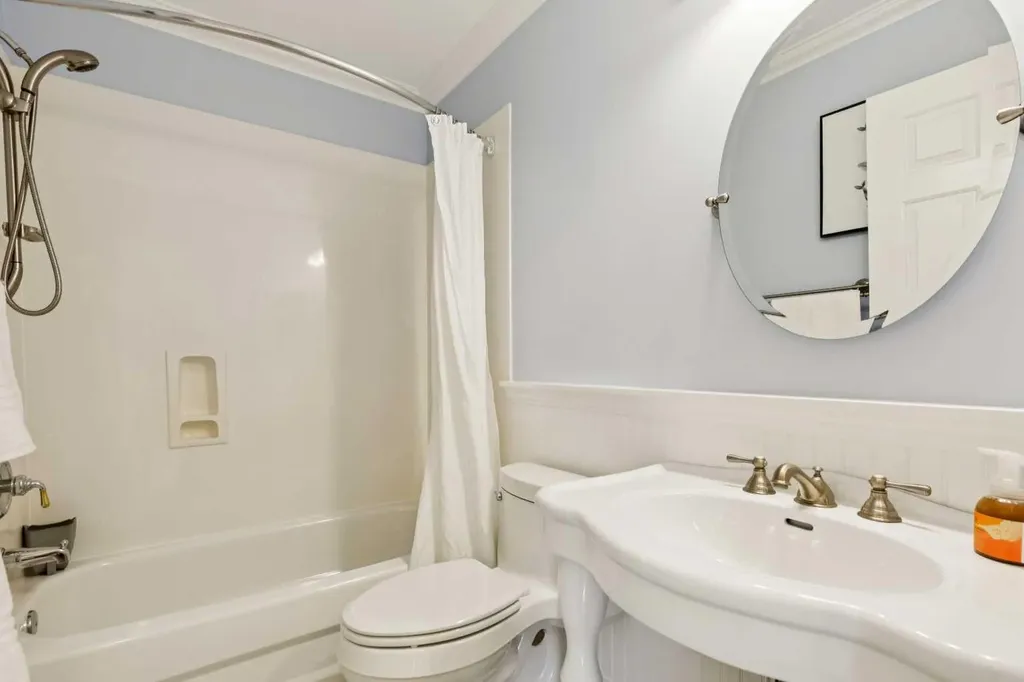 718 53 Avenue SW Calgary AB T2V0C3