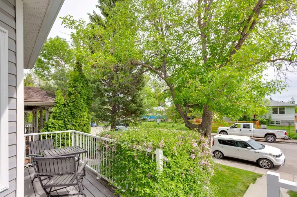 718 53 Avenue SW Calgary AB T2V0C3