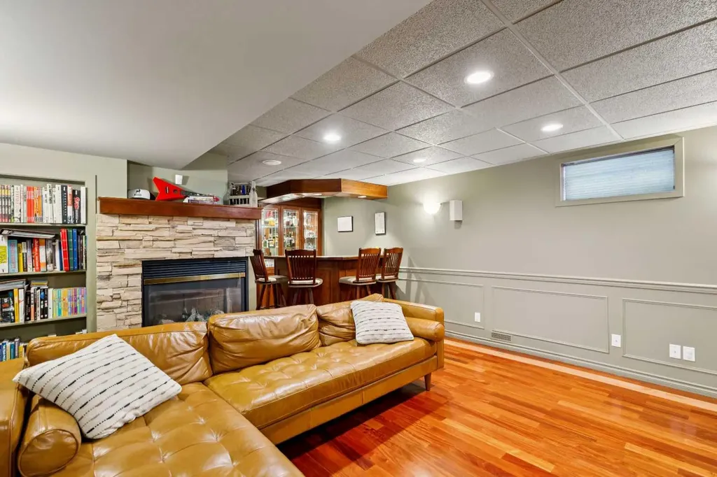 718 53 Avenue SW Calgary AB T2V0C3