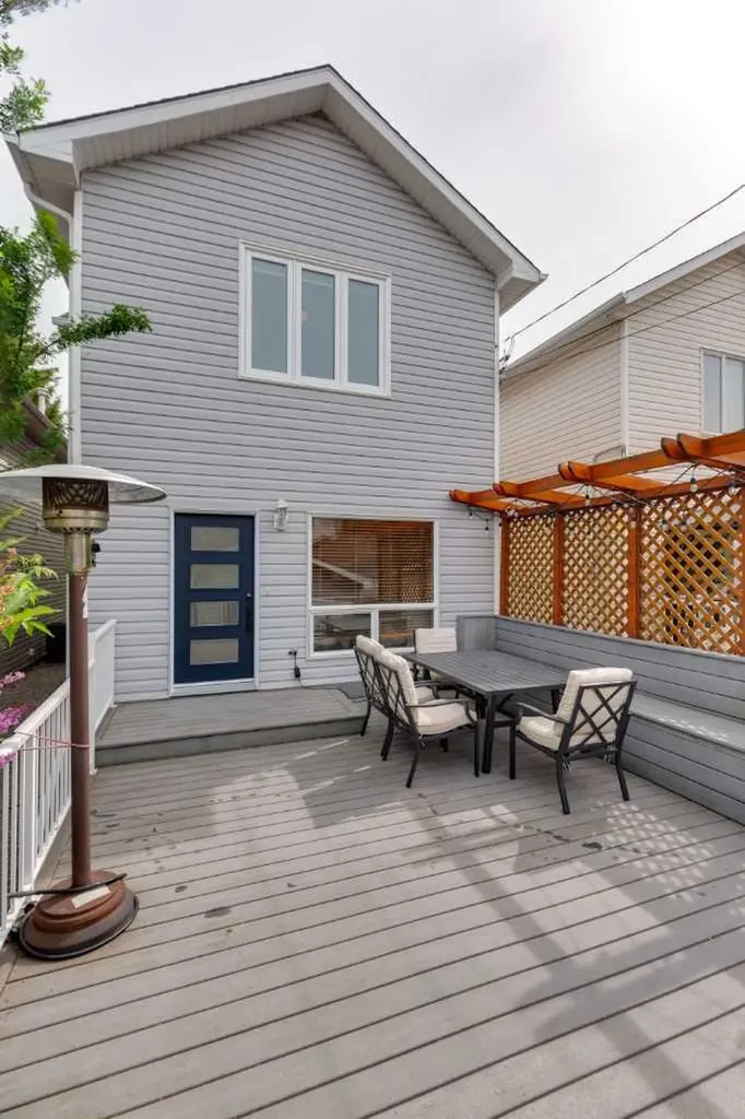 718 53 Avenue SW Calgary AB T2V0C3