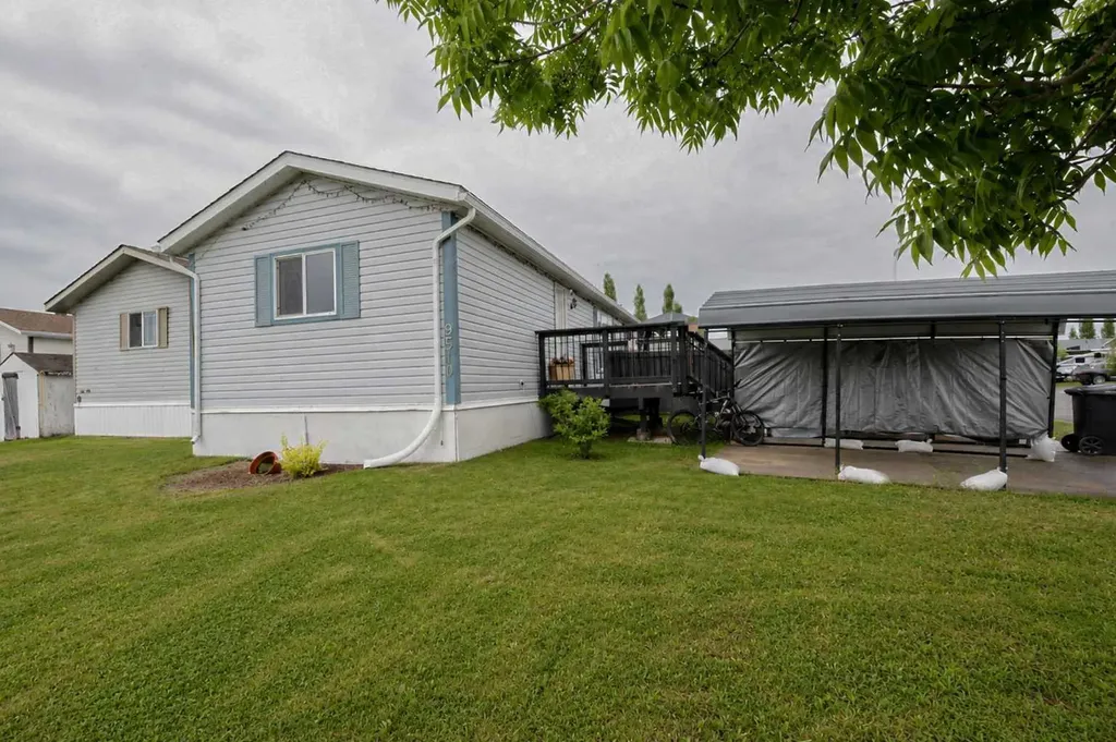 9510 108a Avenue Clairmont AB T8X 5B6