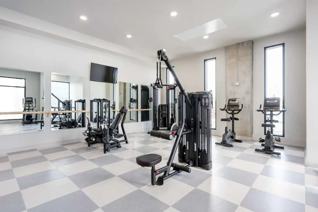 3107 Warren Street NW Calgary AB T3B 6N7