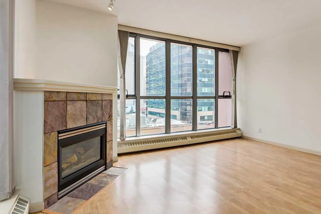 650 10 Street SW Calgary AB T2P 5G4