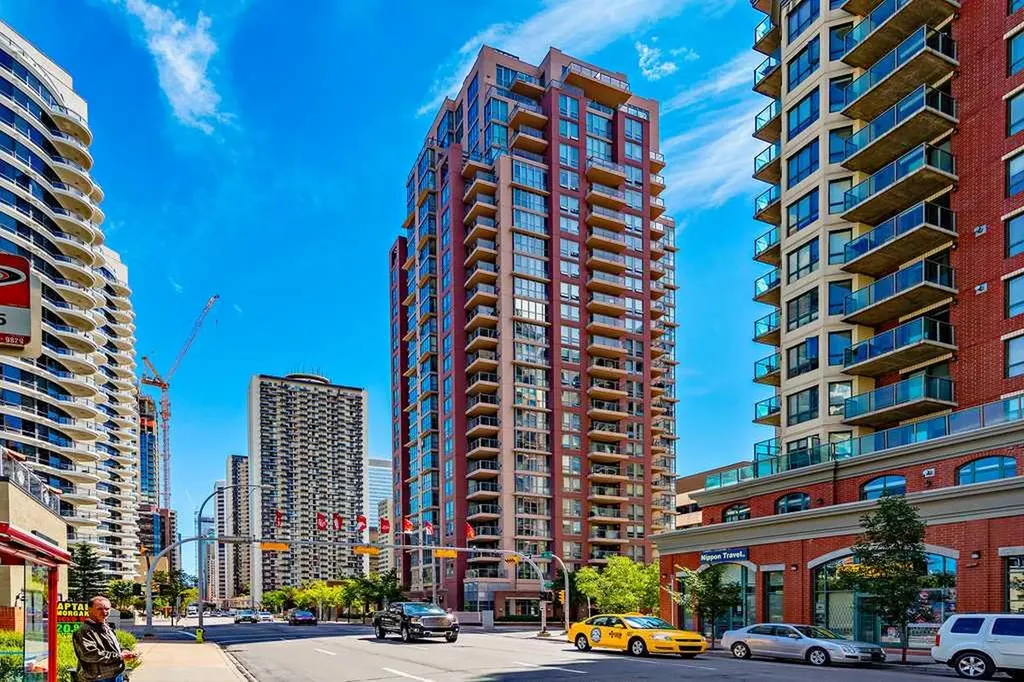 650 10 Street SW Calgary AB T2P 5G4