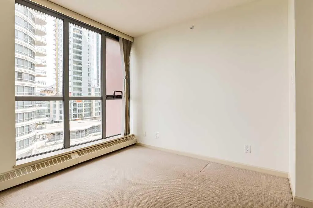 650 10 Street SW Calgary AB T2P 5G4