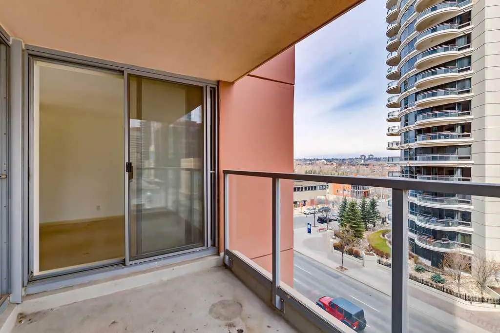 650 10 Street SW Calgary AB T2P 5G4