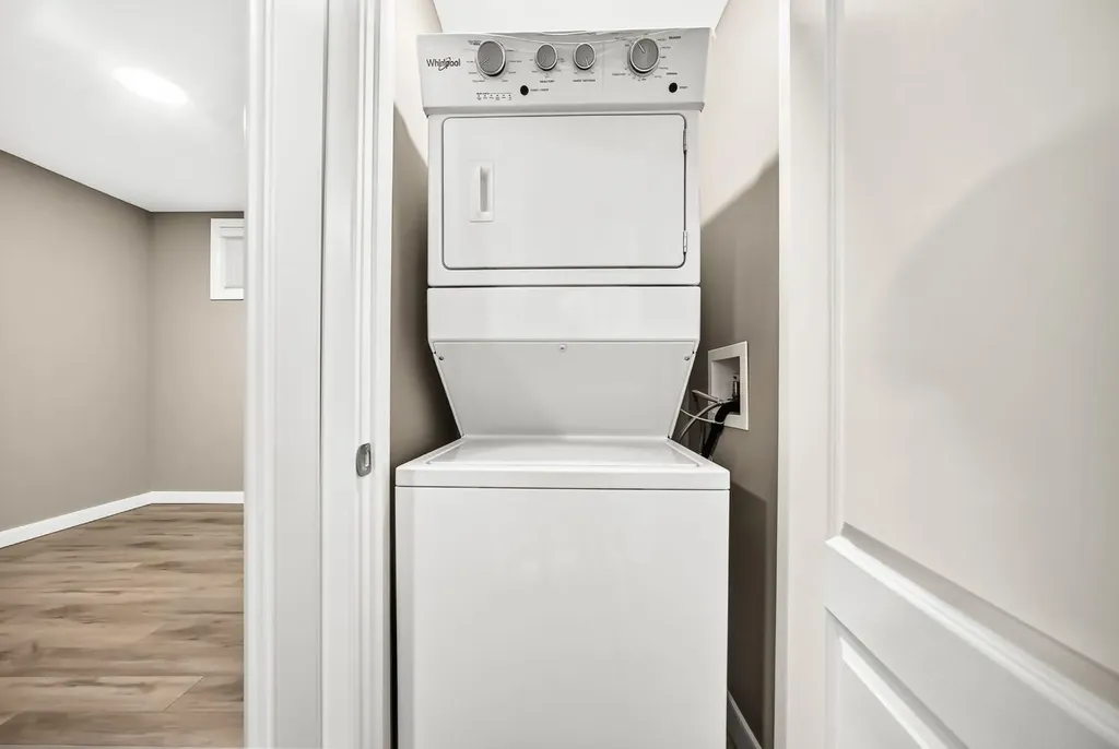 49 Nolanshire Green NW Calgary AB T3R 0P6