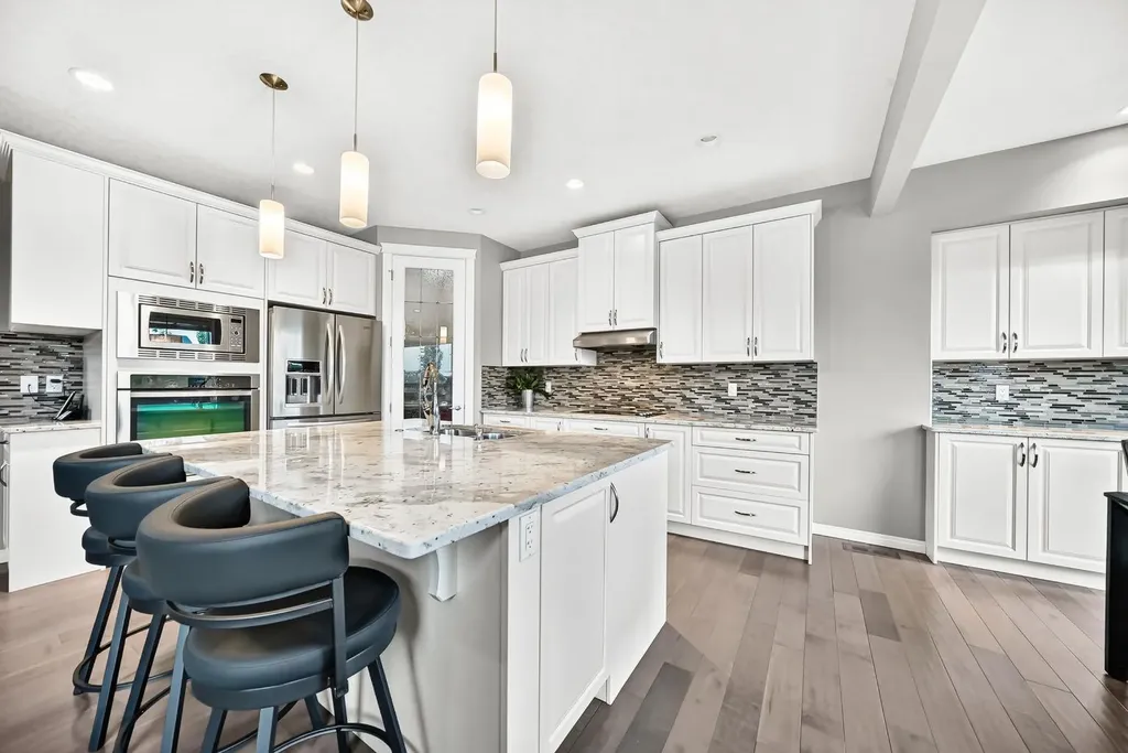 49 Nolanshire Green NW Calgary AB T3R 0P6