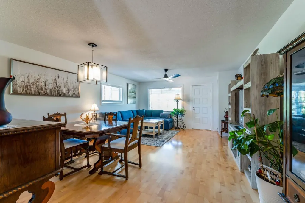 551 Riverside Drive W Drumheller AB T0J0Y2