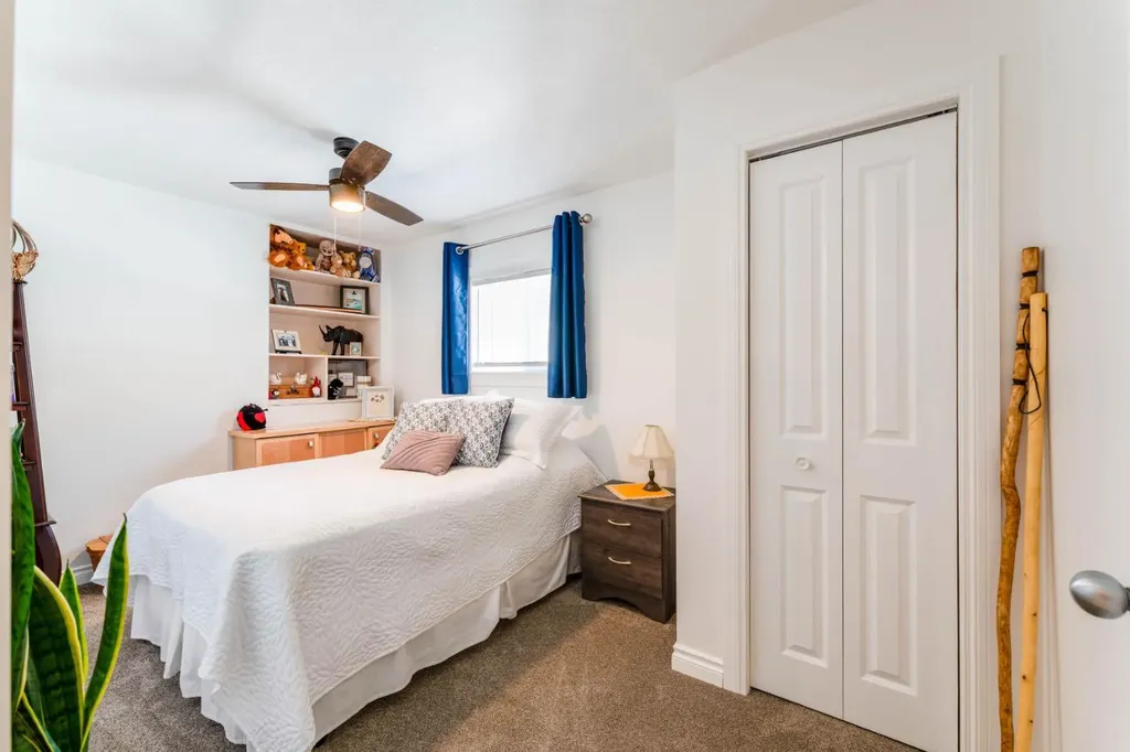 551 Riverside Drive W Drumheller AB T0J0Y2