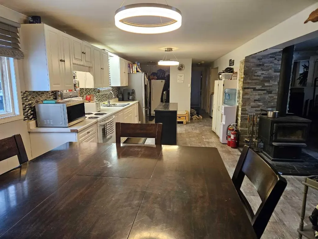 981 Fox Drive Sandy Lake AB T0G 2K0