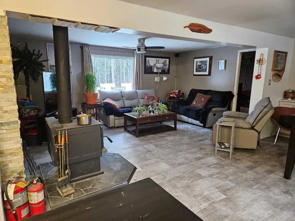 981 Fox Drive Sandy Lake AB T0G 2K0
