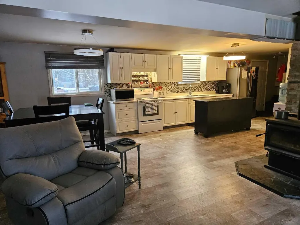 981 Fox Drive Sandy Lake AB T0G 2K0