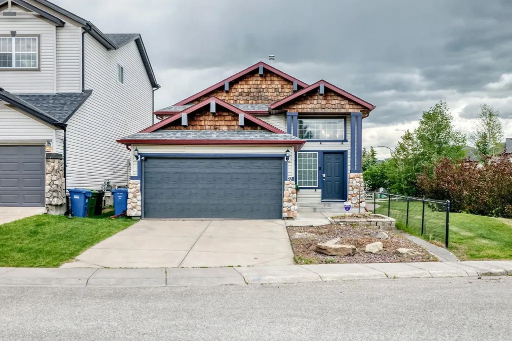 91 Panamount Gardens NW Calgary AB T3K 5V5