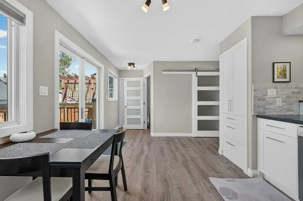 4673 20 Street SW Calgary AB T2T 6G4