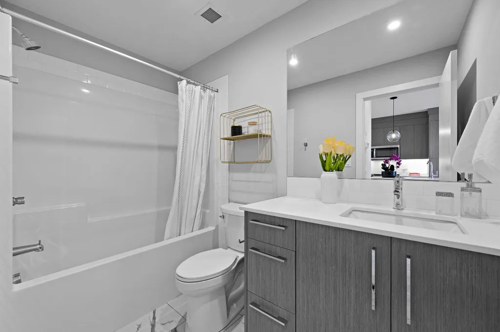 63 Corner Glen Crescent NE Calgary AB T3N2R6