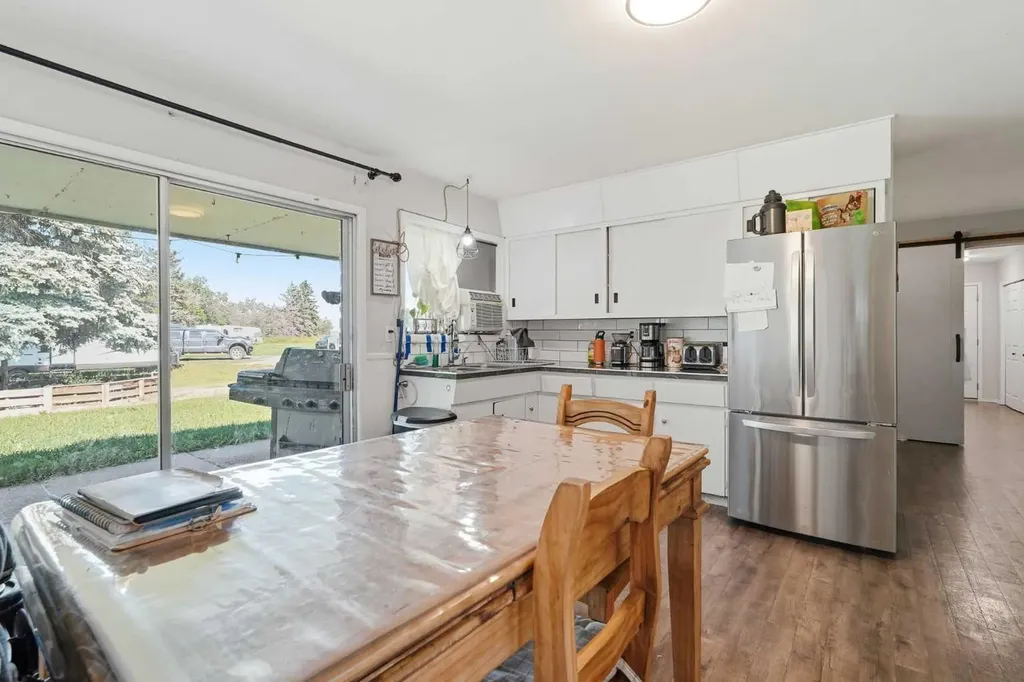 274006 Township Road 262 Rural Rocky View County AB T4Z 1H6