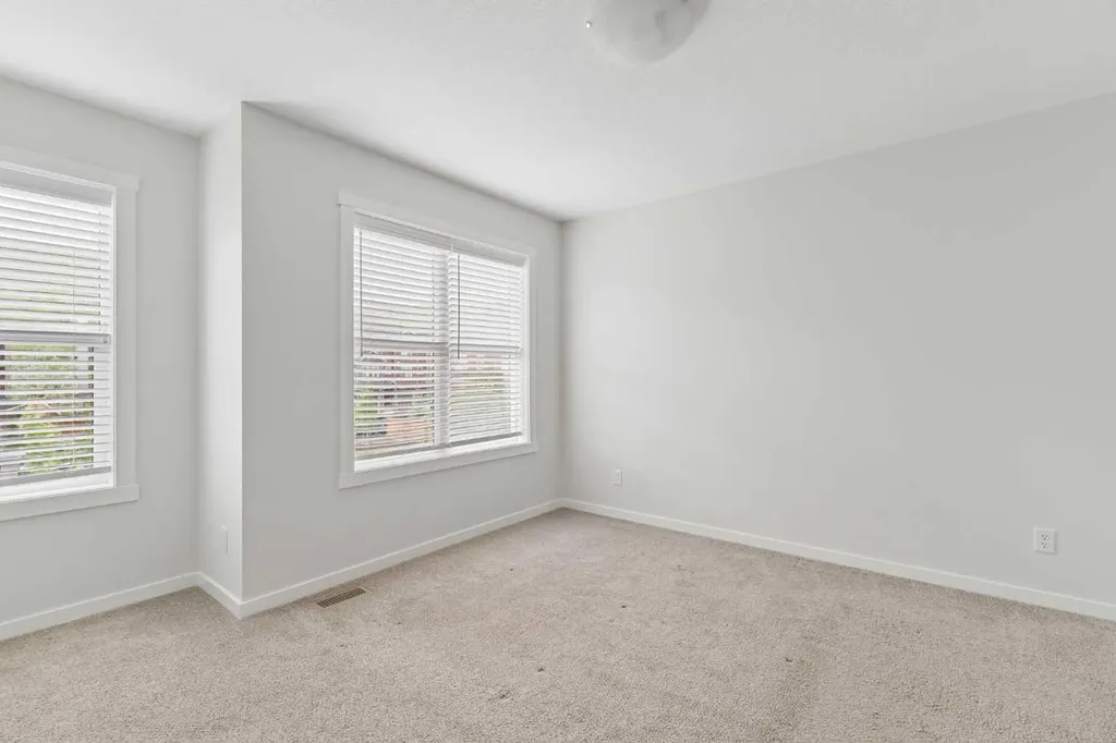 469 Cranbrook Square SE Calgary AB T3M 3E3