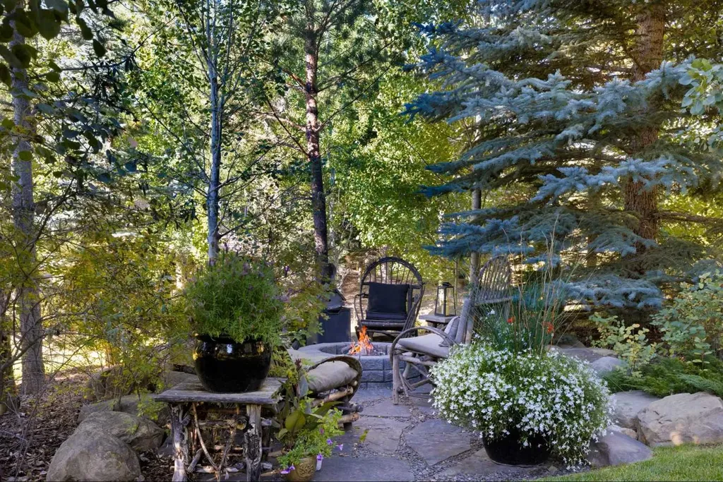 203 Elbow Ridge Haven SW Rural Rocky View County AB T3Z 3T4