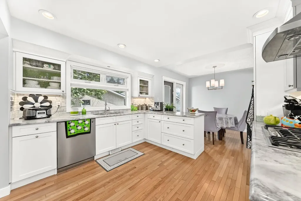 1208 Mackid Road NE Calgary AB T2E 6B1
