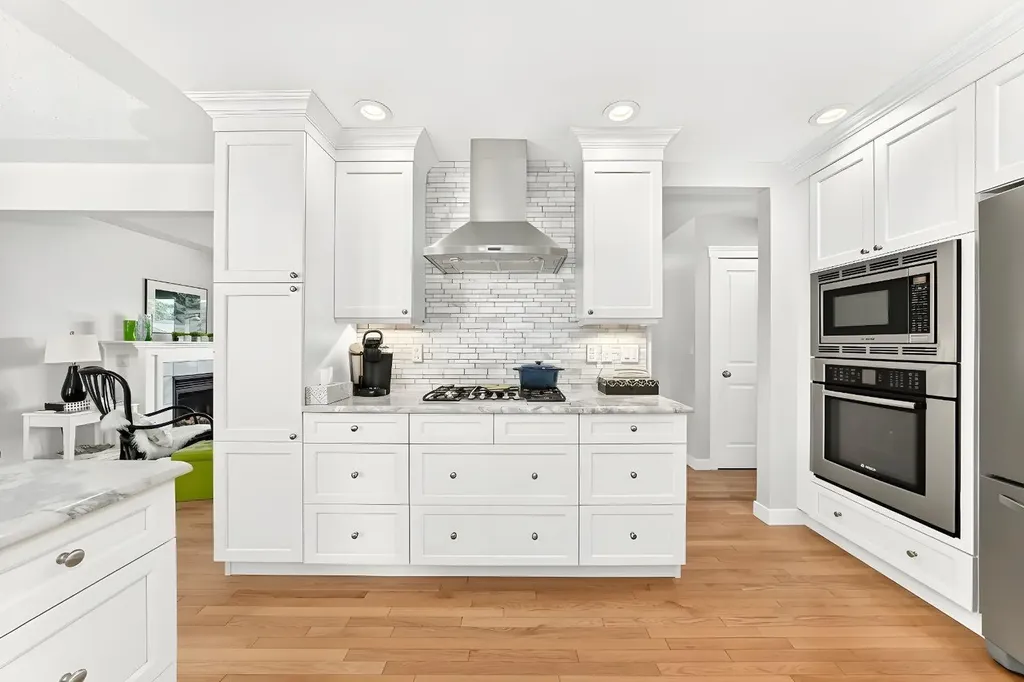 1208 Mackid Road NE Calgary AB T2E 6B1