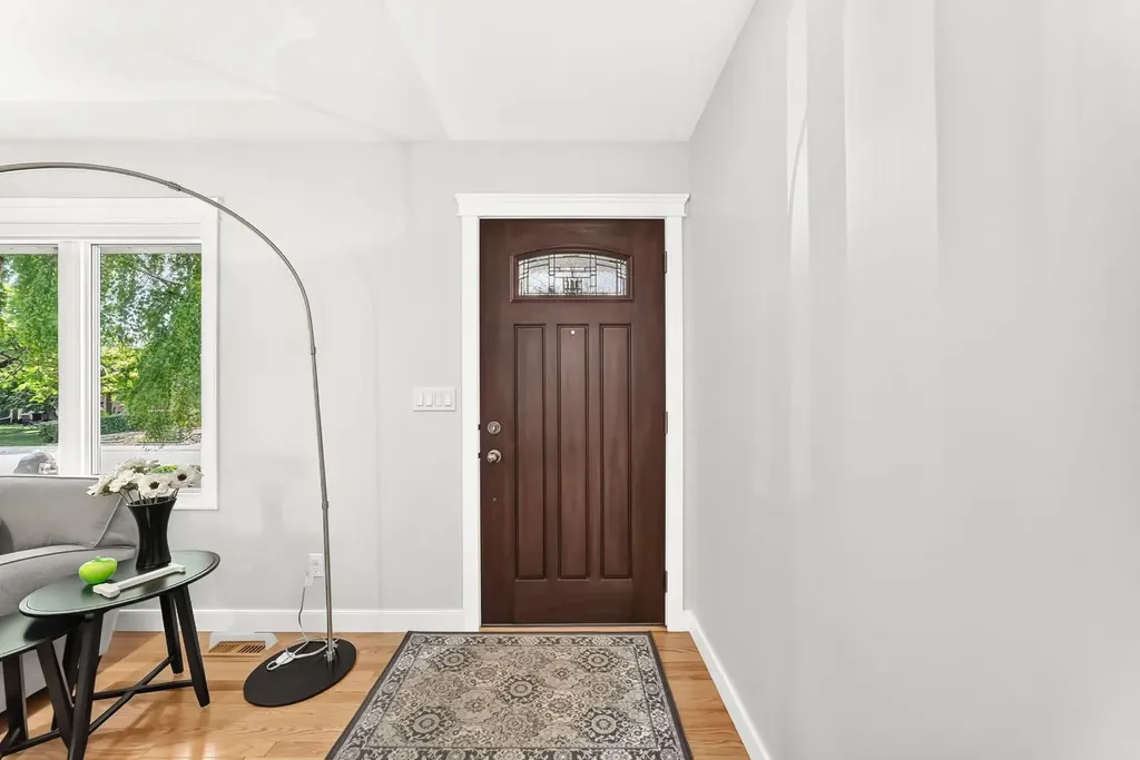 1208 Mackid Road NE Calgary AB T2E 6B1